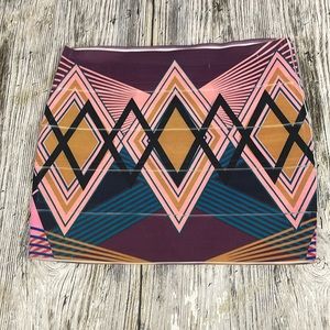 Solemio Zig Zag Chevron Print Mini Bandage Skirt